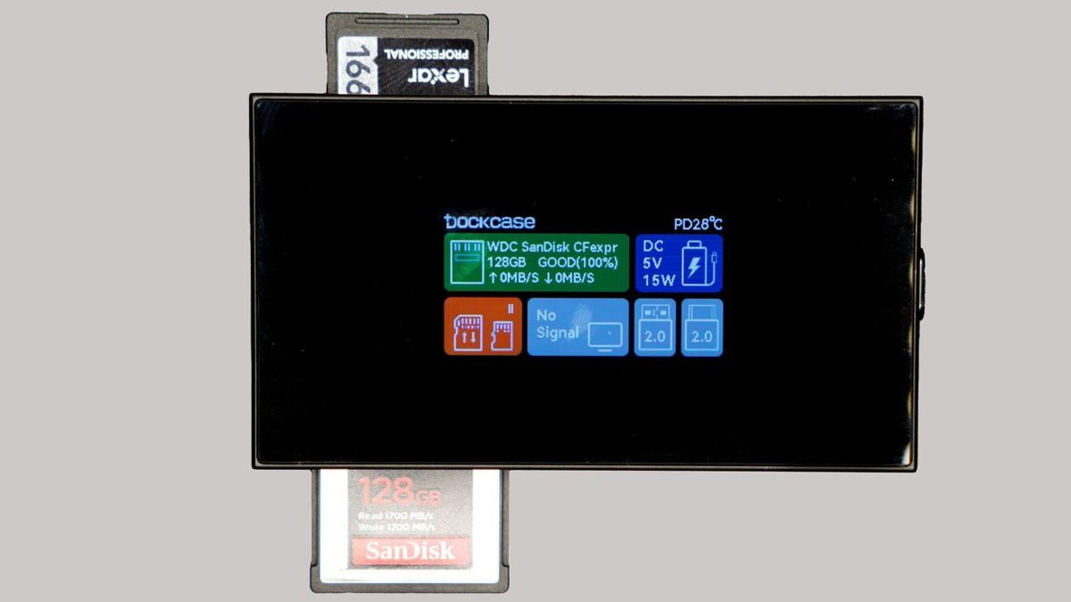 The Dockcase Hub has an intriguing display on the top of the unit. 