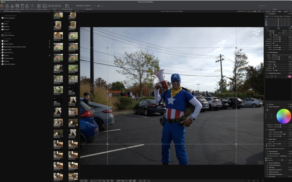 The Phocus software looks fine, but is slow and hard to use.